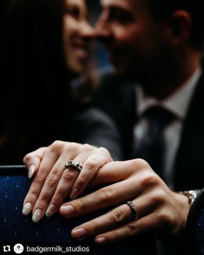 mobile - carousel-hero-element image-3